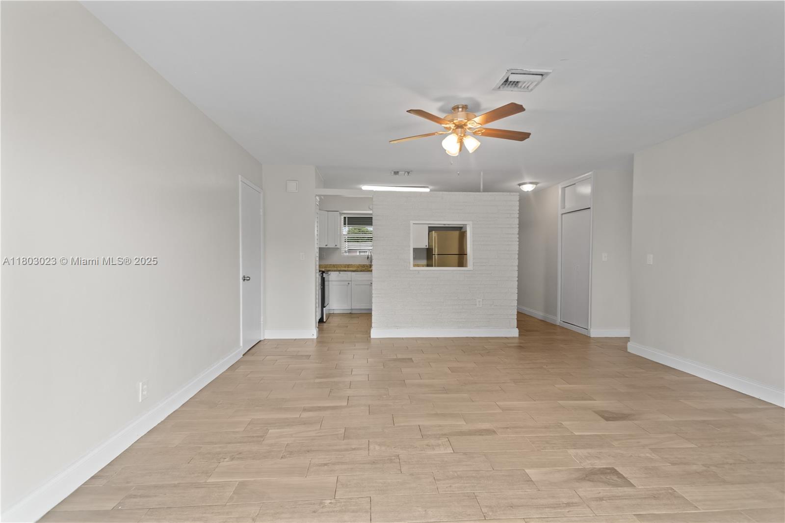 421 SW 64th Ter, Margate, Florida image 10