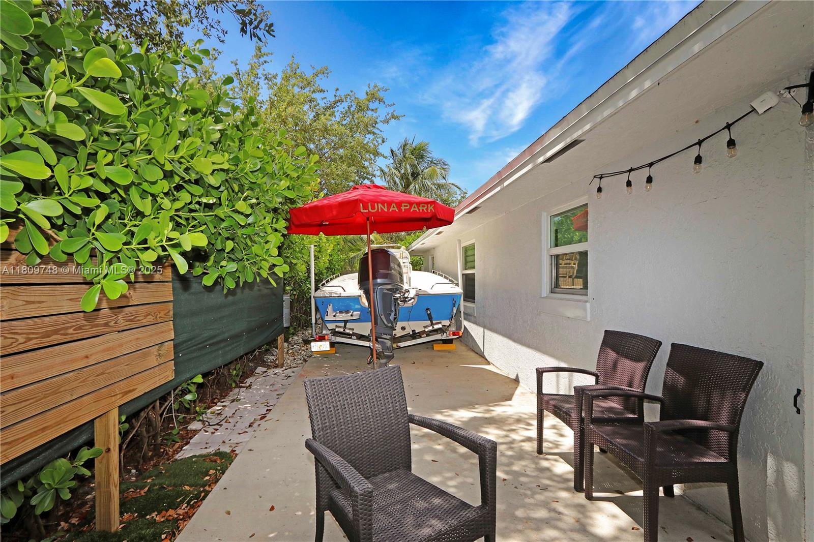 1901 NW 4th St, Pompano Beach, Florida image 20
