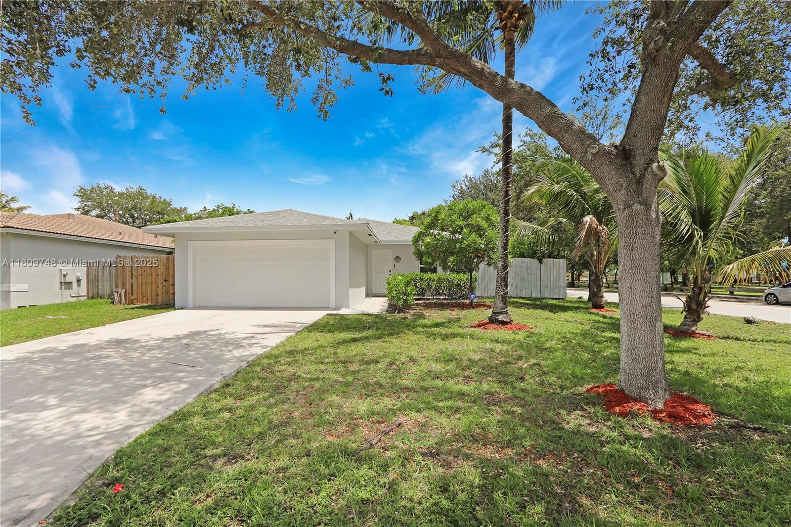 1901 NW 4th St, Pompano Beach, Florida image 29