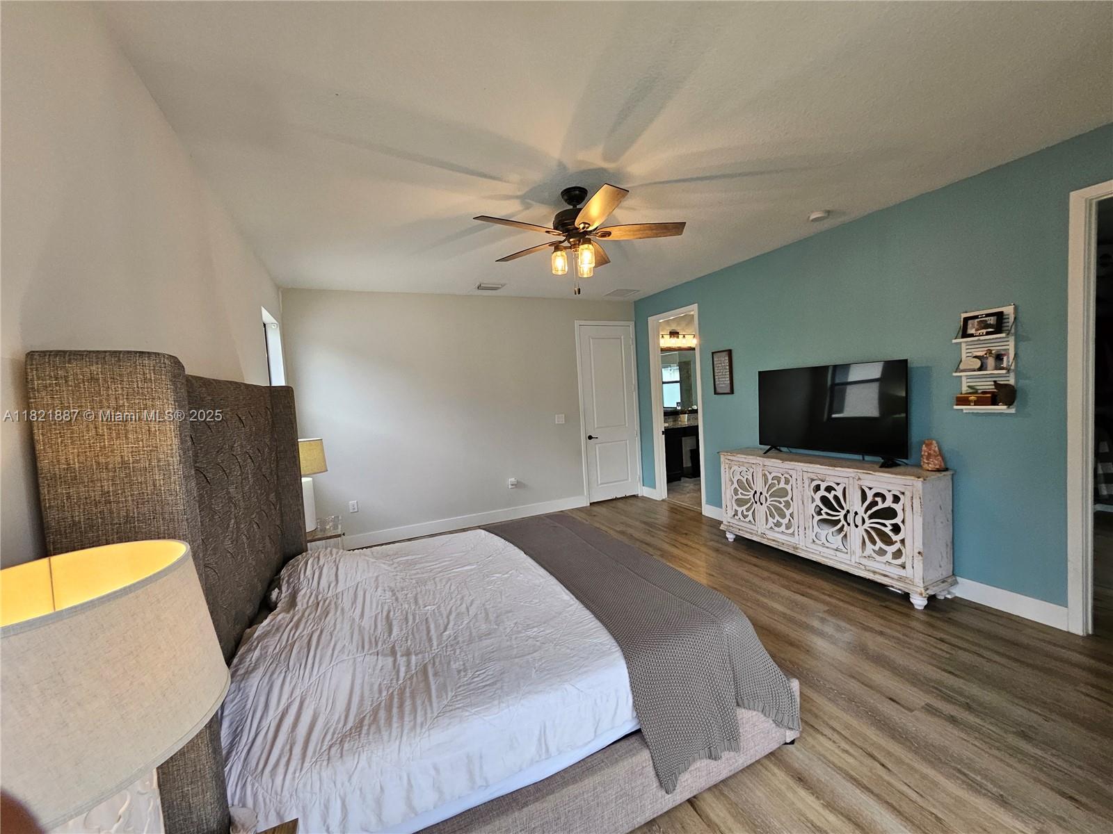 3238 W 96th Pl, Hialeah, Florida image 32