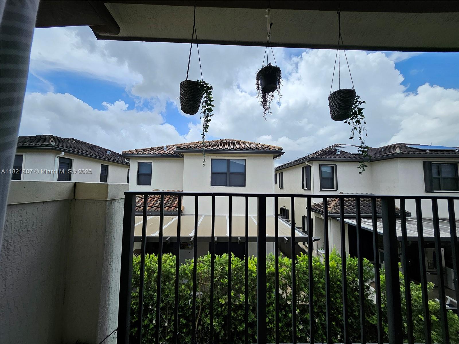 3238 W 96th Pl, Hialeah, Florida image 33