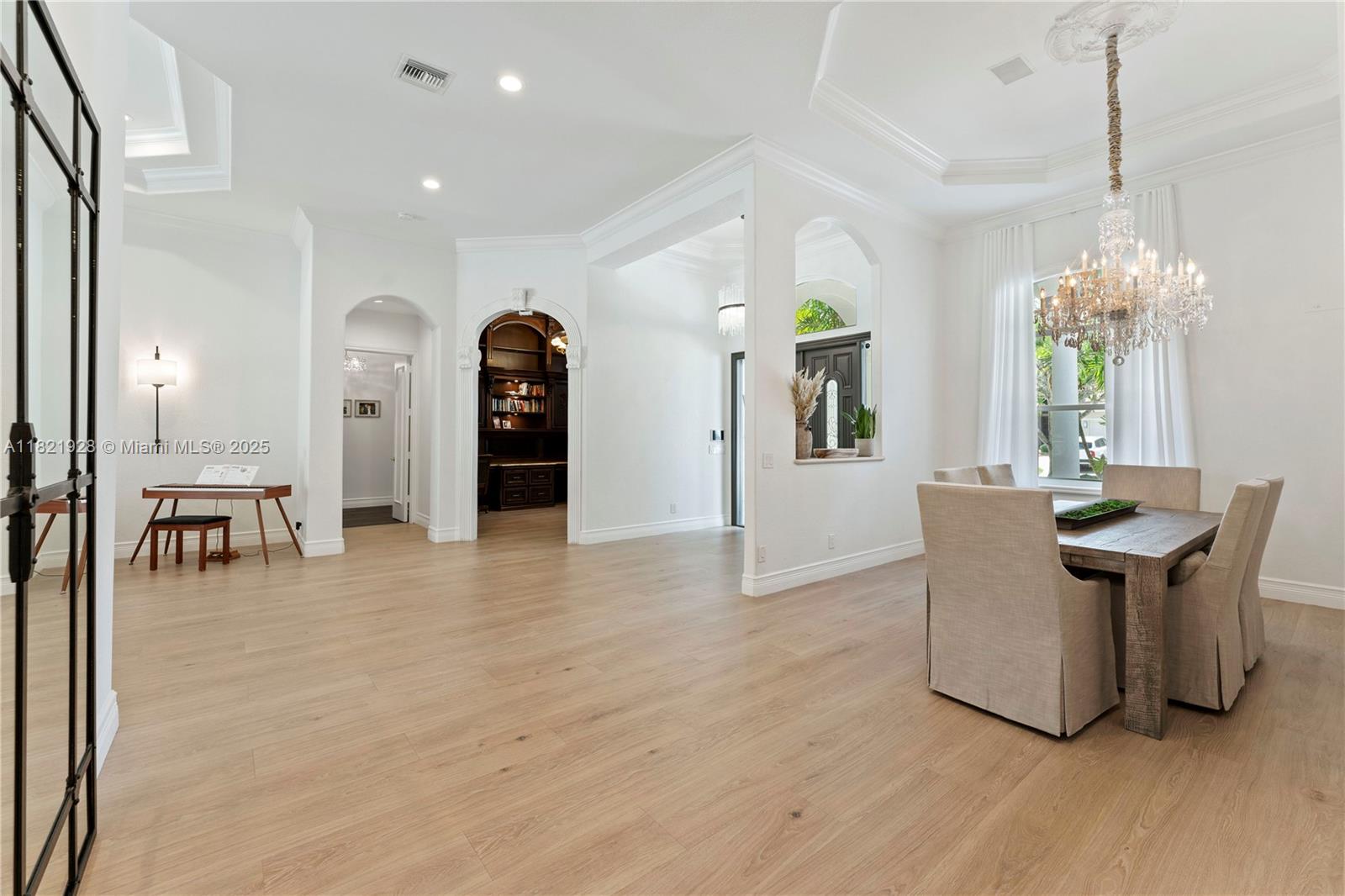 Property photo # 6