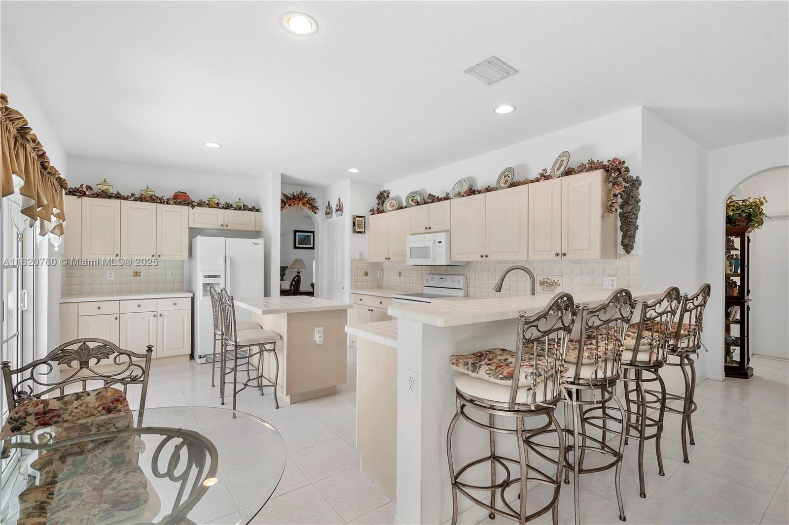 16132 SW 147th Ln, Miami, Florida image 19