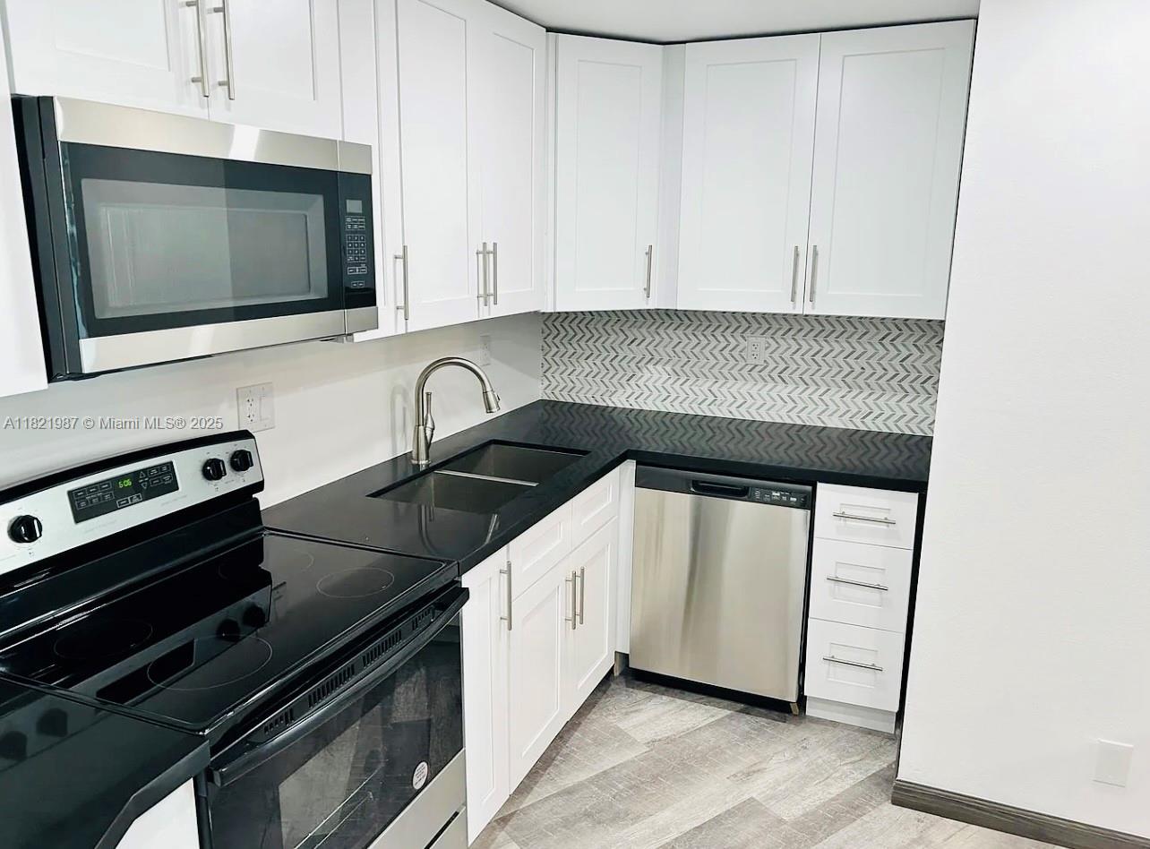 Property photo # 9
