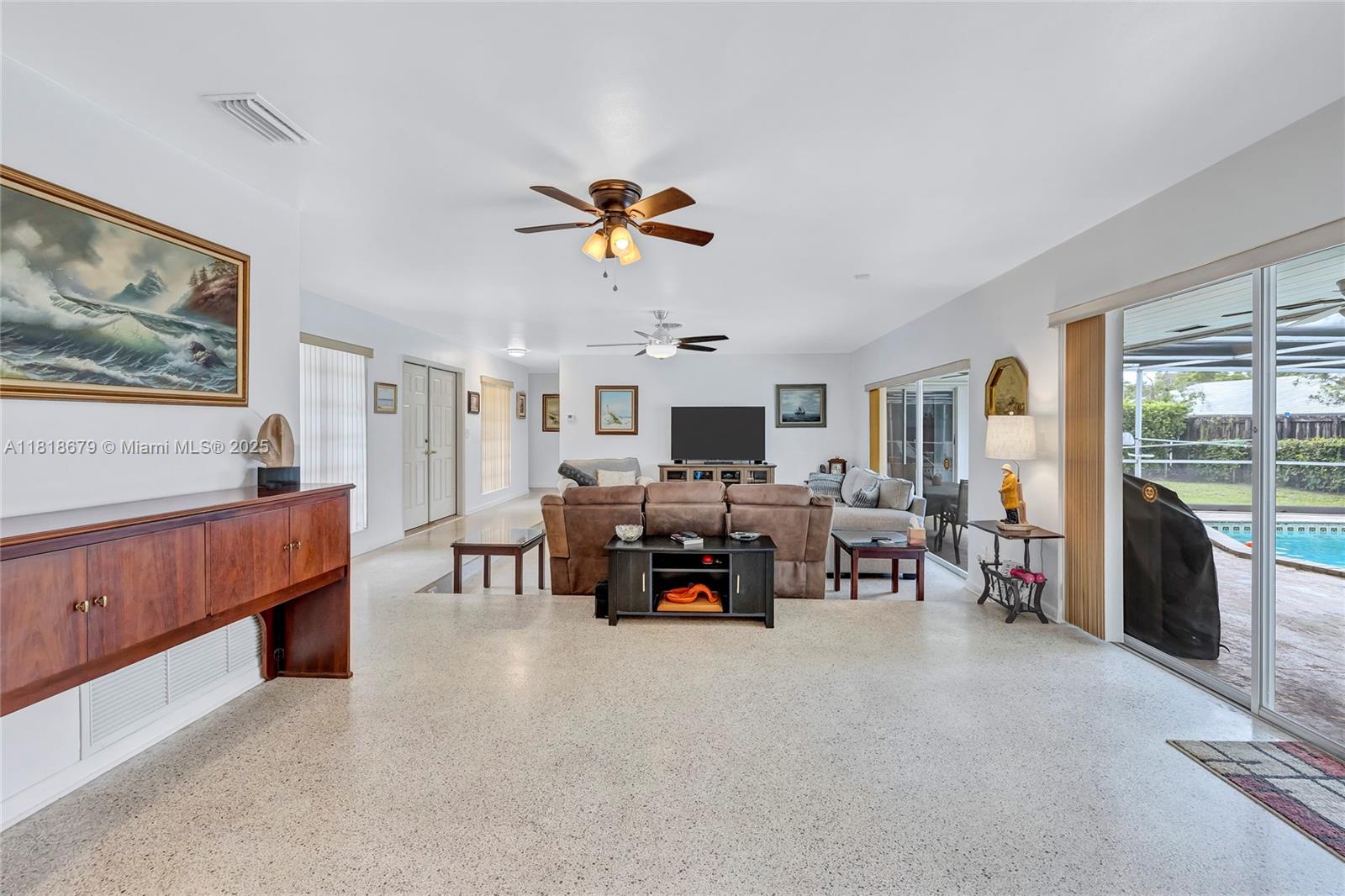 6736 Orchid Dr, Miami Lakes, Florida image 21
