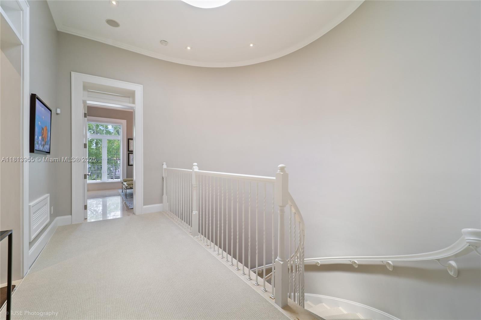 647 Almeria Ave, Coral Gables, Florida image 11