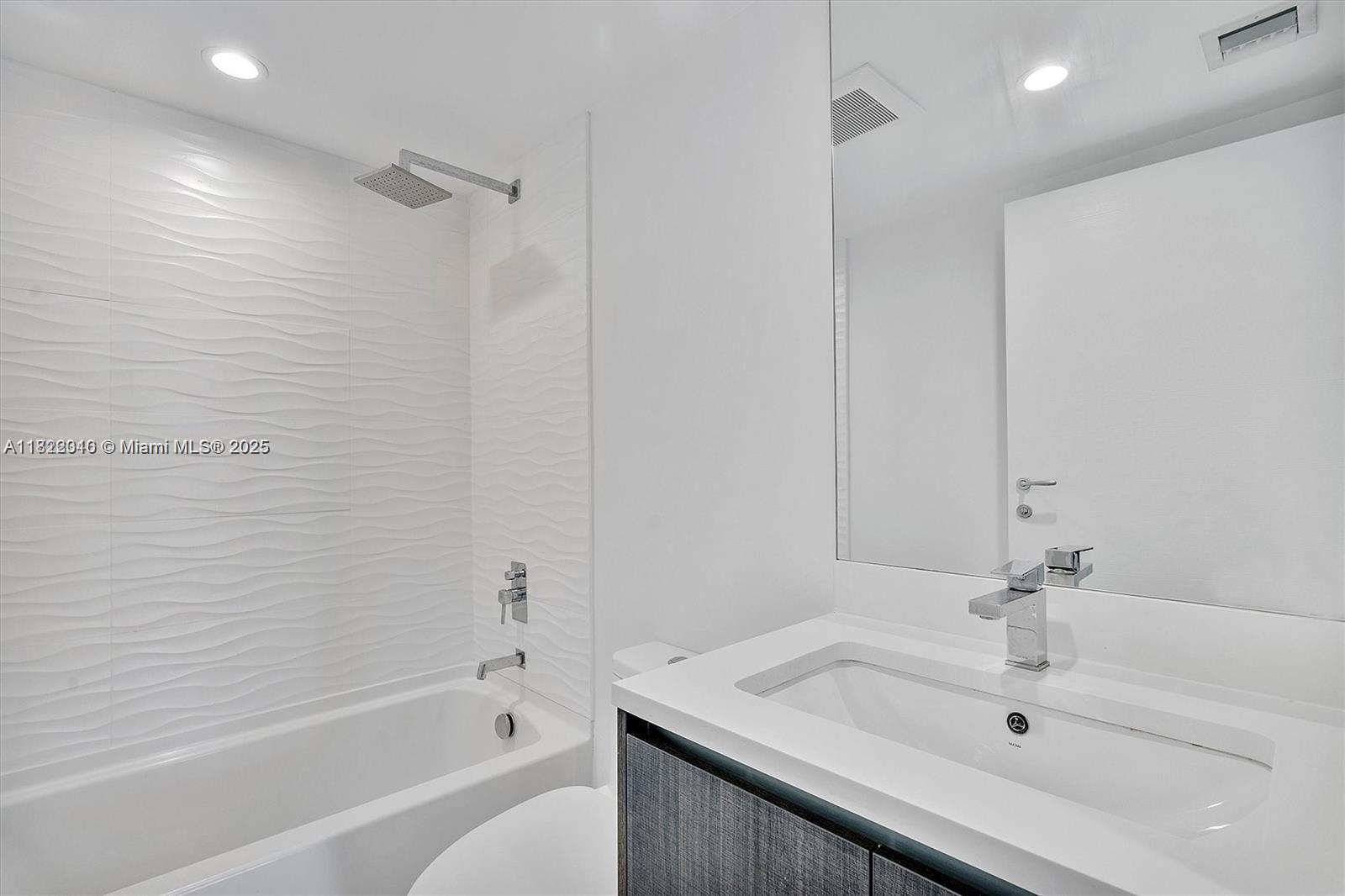 1150 102nd St #503, Bay Harbor Islands, Florida image 13