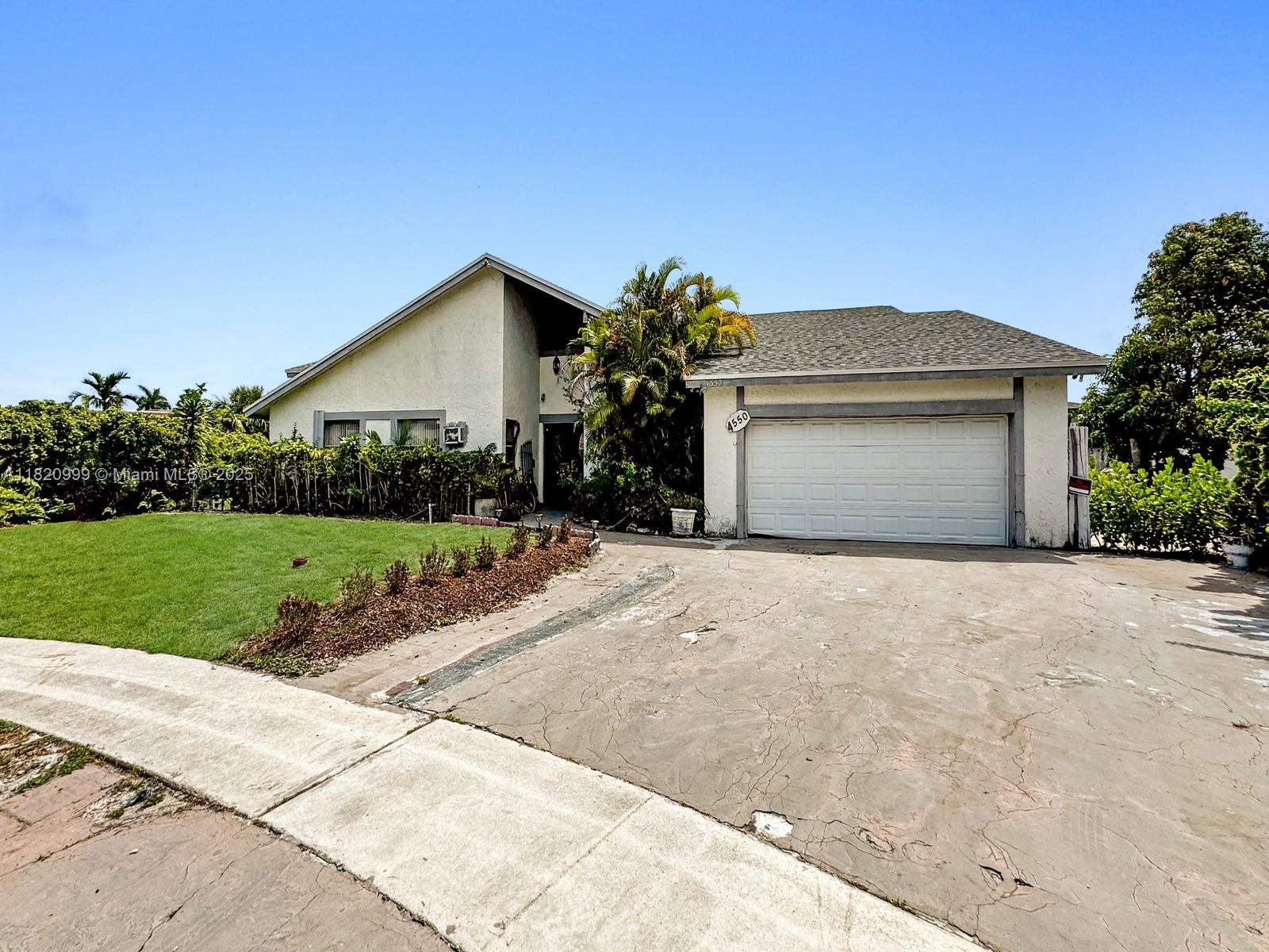 4550 NW 65th Way, Lauderhill, Florida image 2