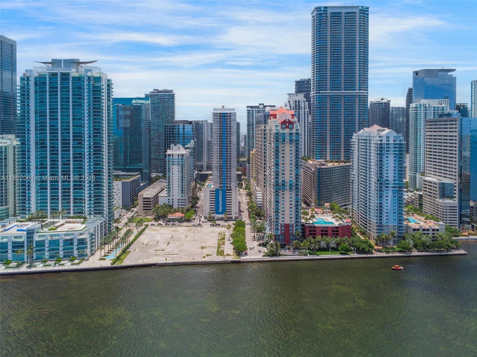 Condo for Rent in Miami, FL