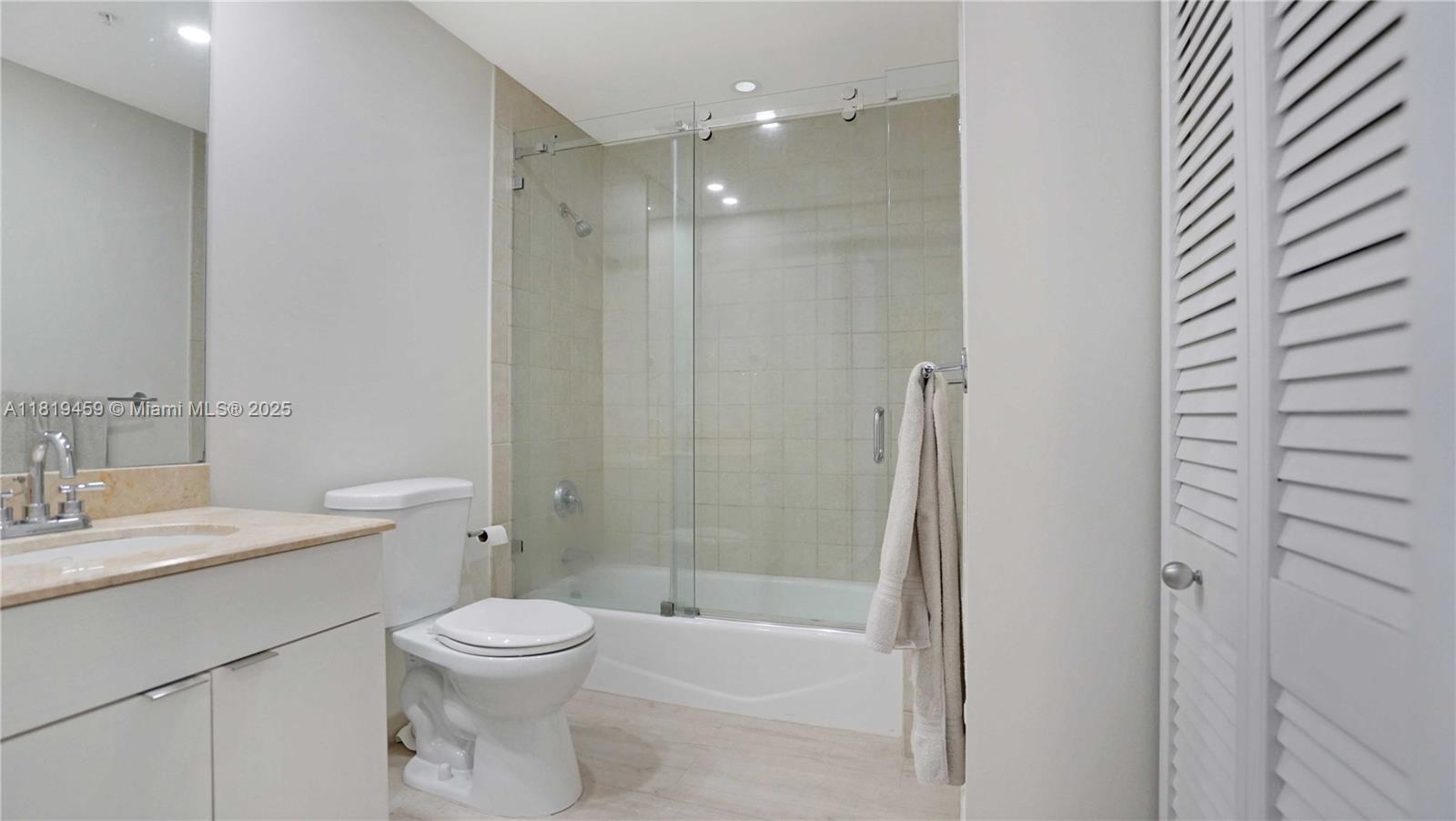 801 Brickell Key Blvd #2210, Miami, Florida image 25