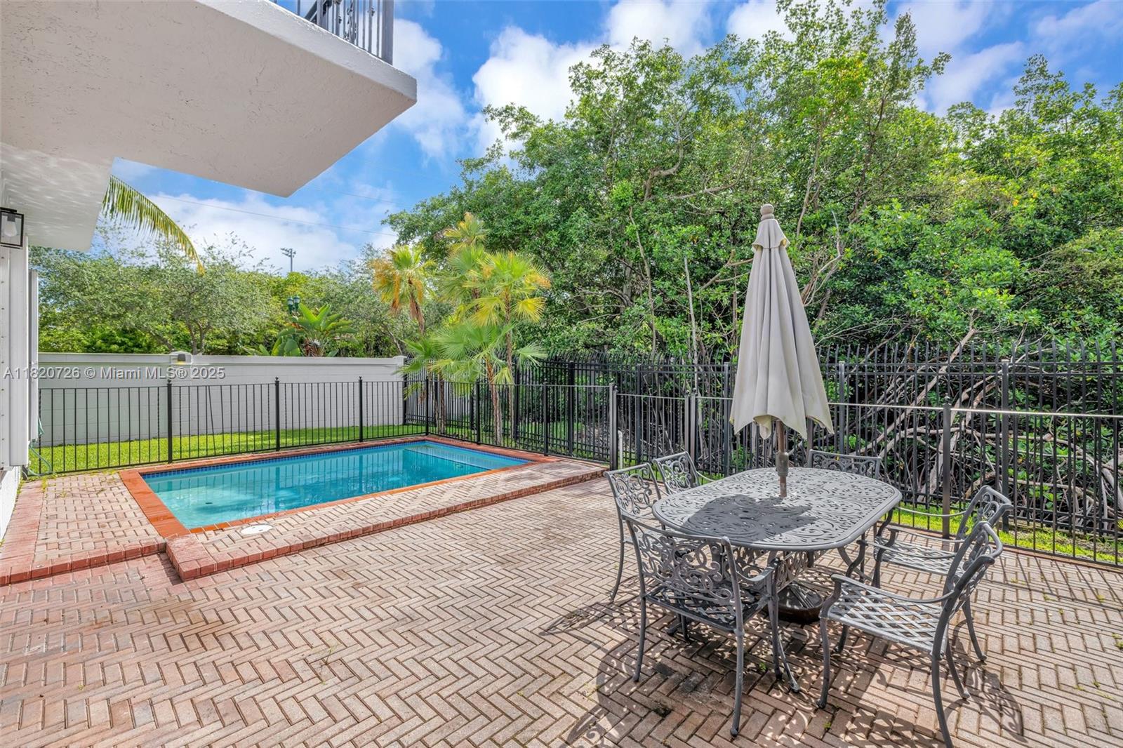 21235 NE 33rd Ave, Aventura, Florida image 15