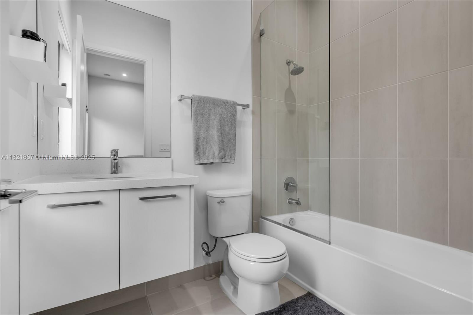 8127 NW 48th Ter, Doral, Florida image 21