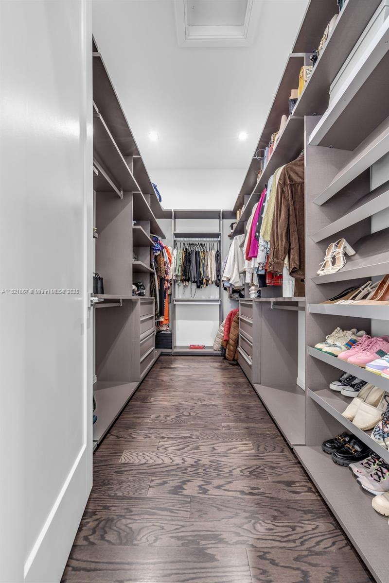 8127 NW 48th Ter, Doral, Florida image 33