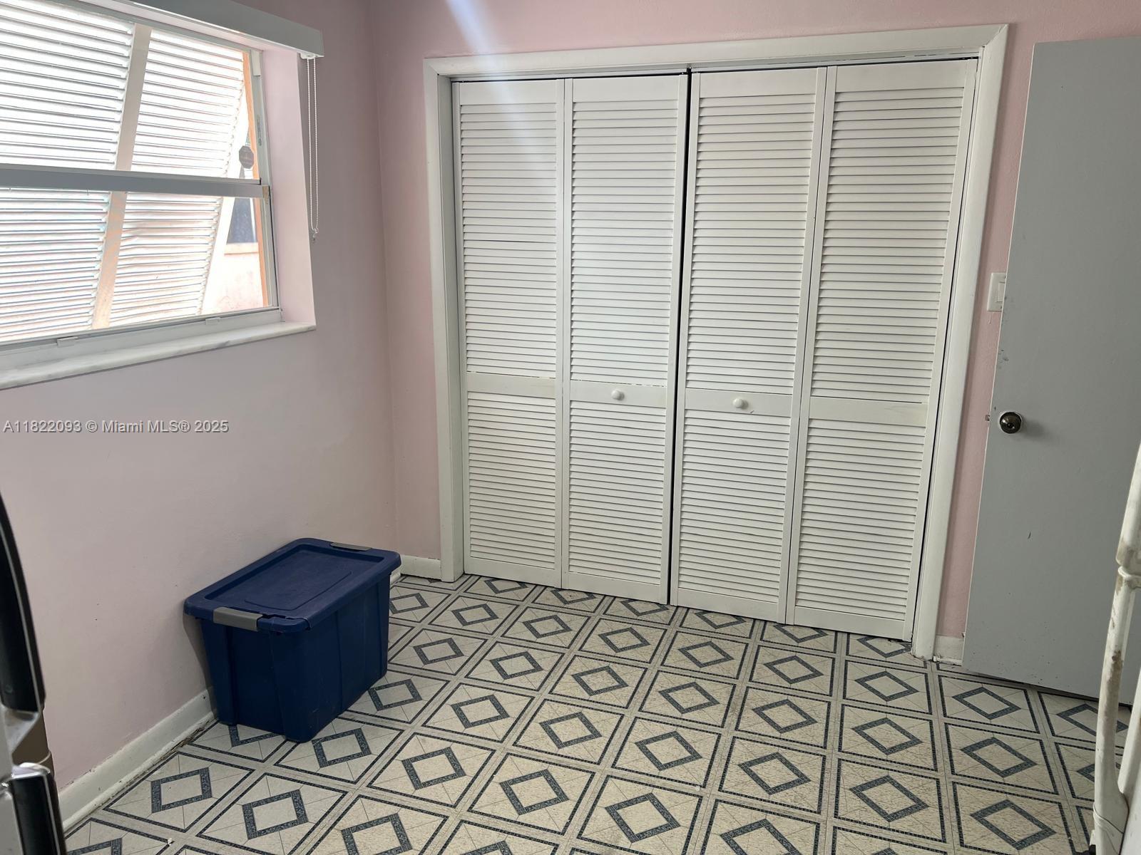 7110 SW 11th St, Pembroke Pines, Florida image 20