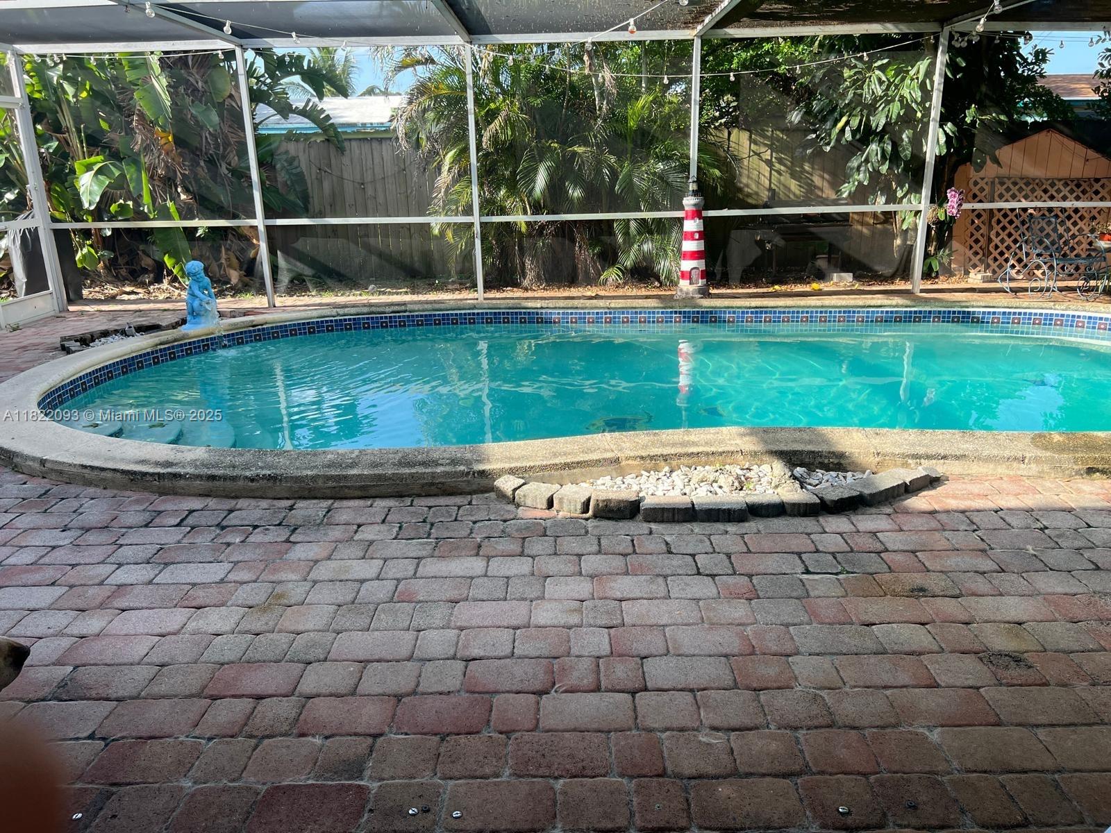 7110 SW 11th St, Pembroke Pines, Florida image 33