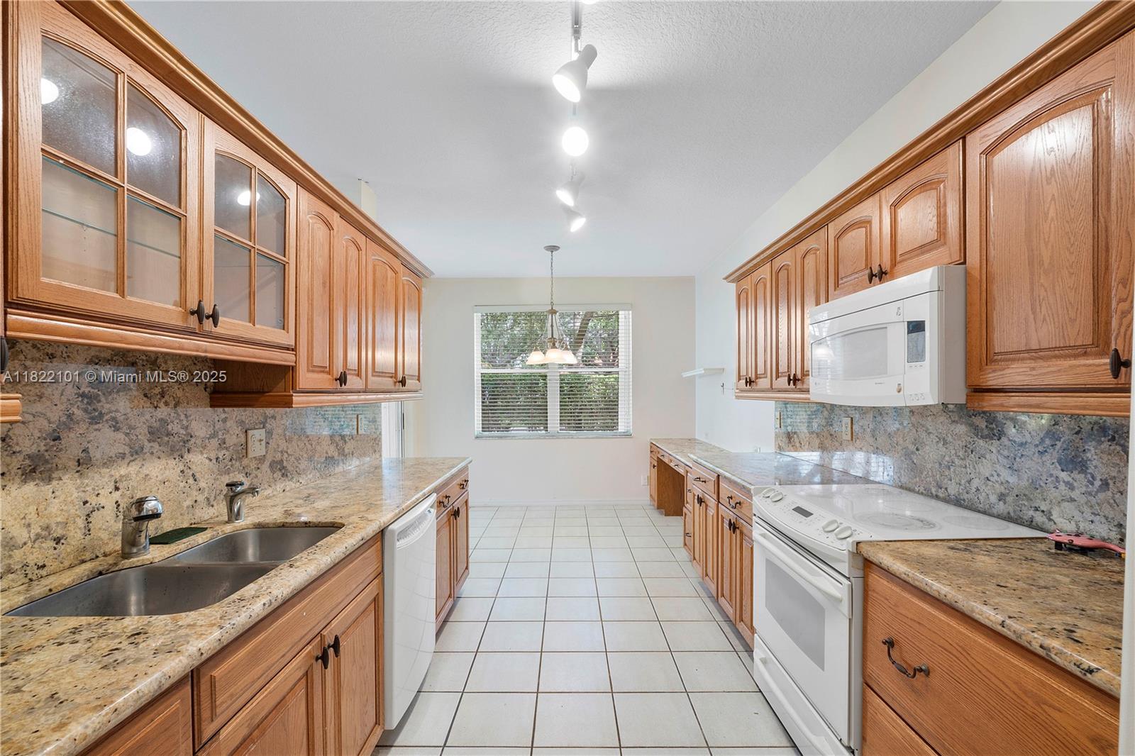 Property photo # 3