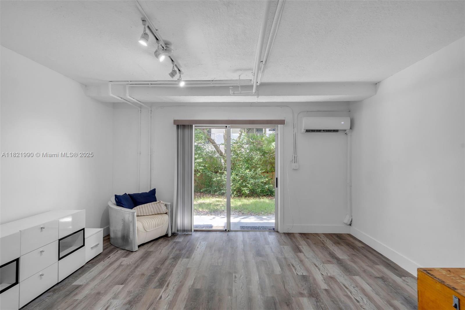 8940 NE 8th Ave #1203, Miami, Florida image 22