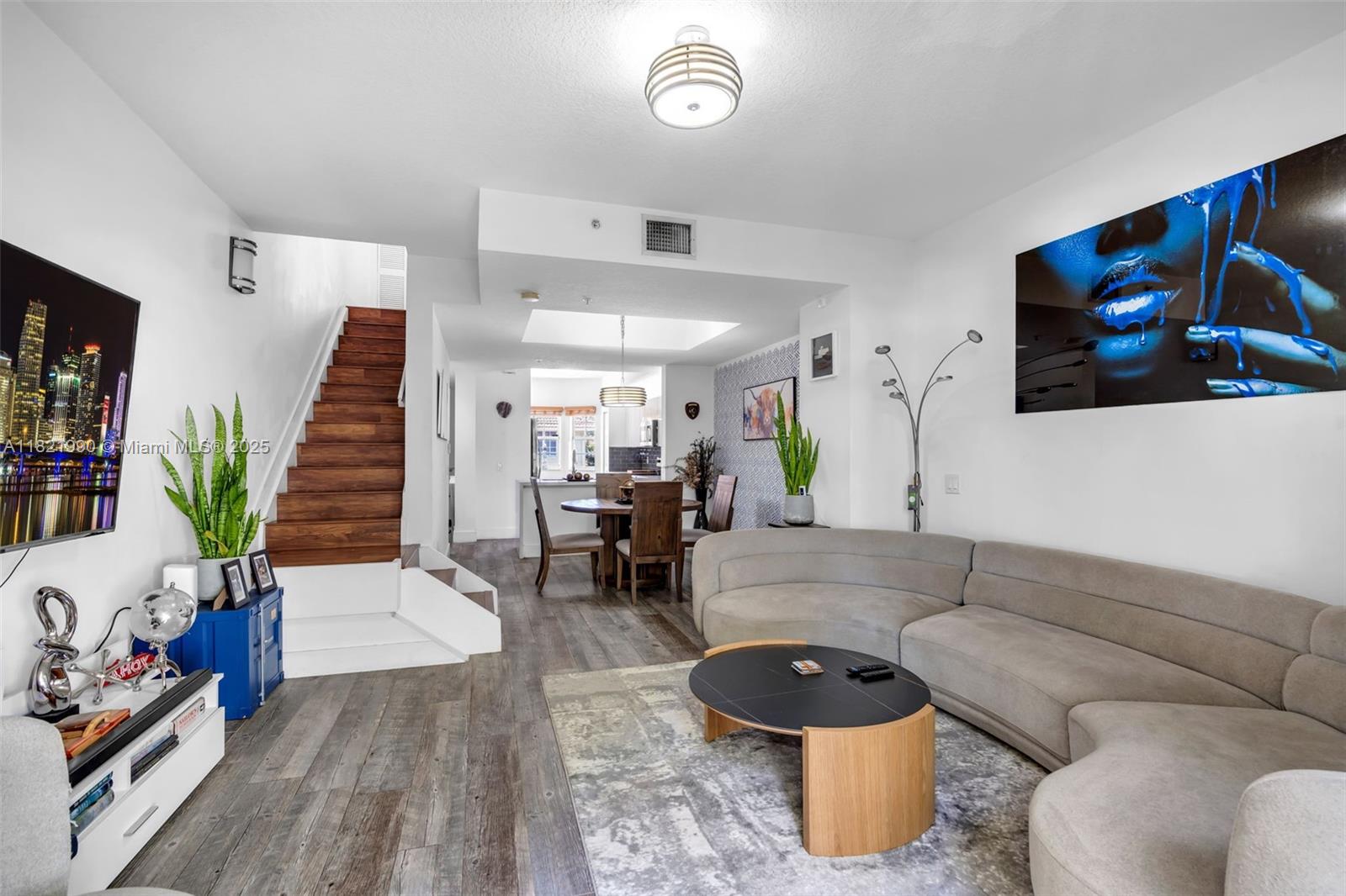 8940 NE 8th Ave #1203, Miami, Florida image 3