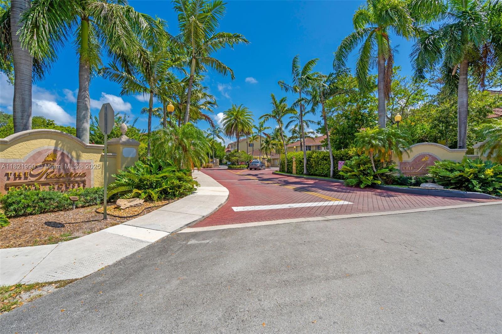 8940 NE 8th Ave #1203, Miami, Florida image 37