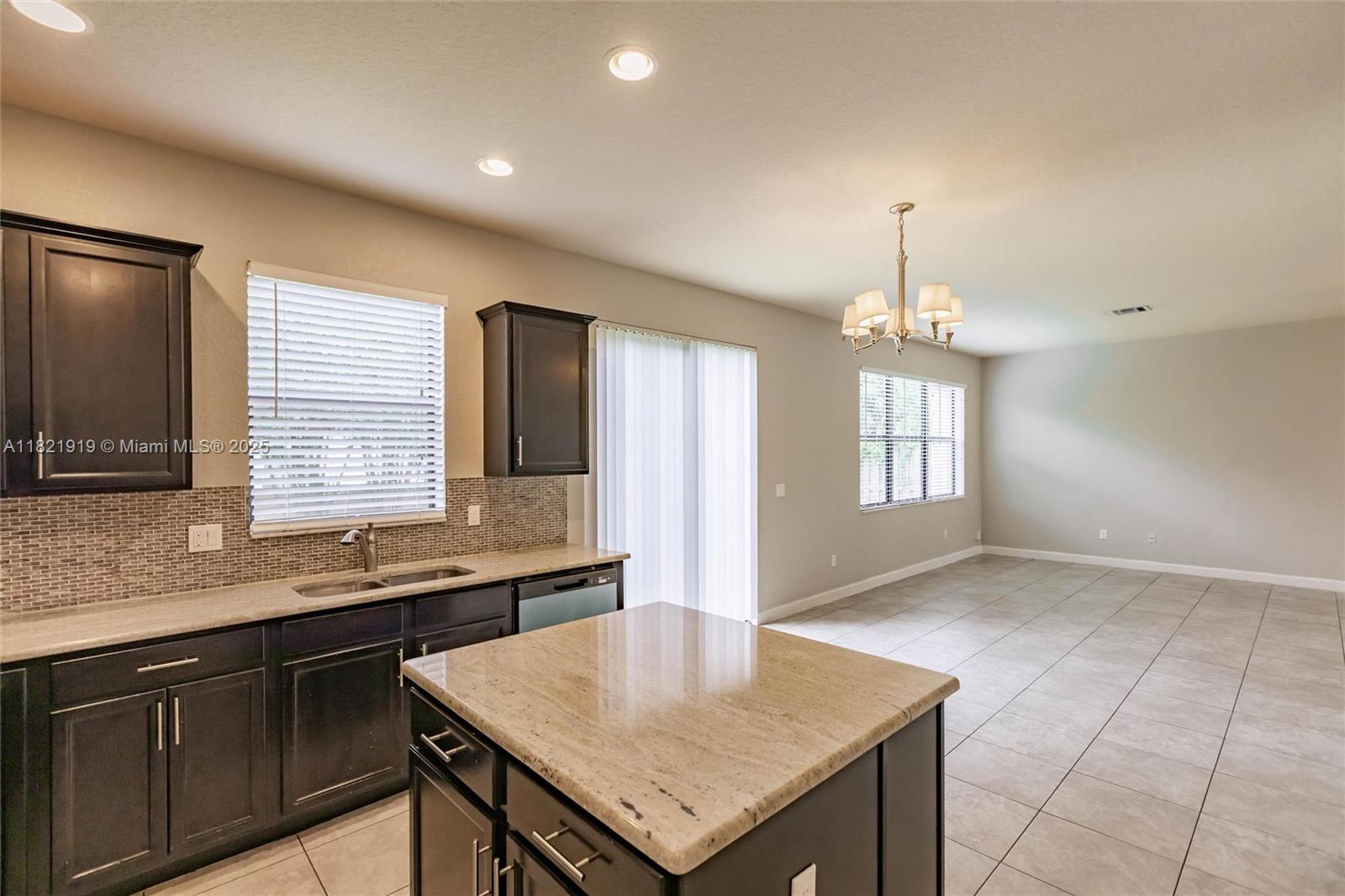 3809 Aspen Leaf Dr, Boynton Beach, Florida image 15