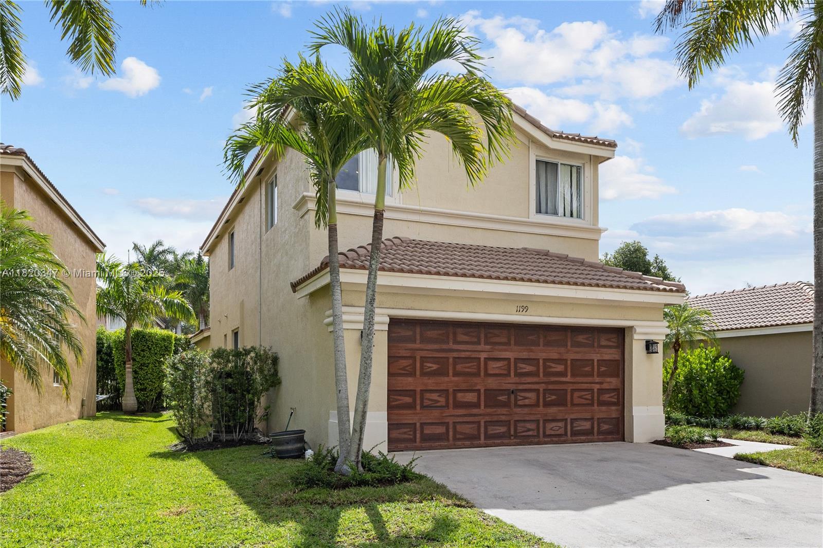 1199 Golden Cane Dr, Weston, Florida image 2