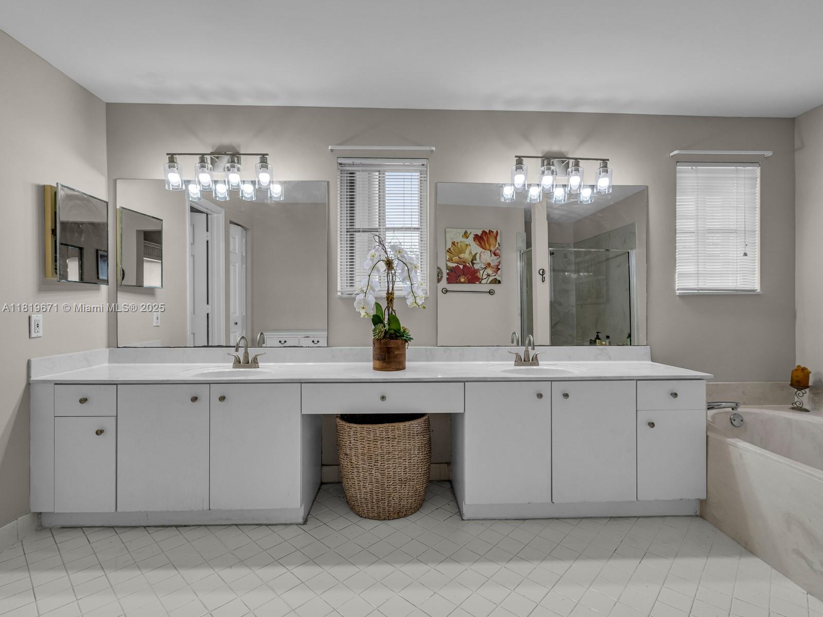 4209 Pinewood Ln, Weston, Florida image 35