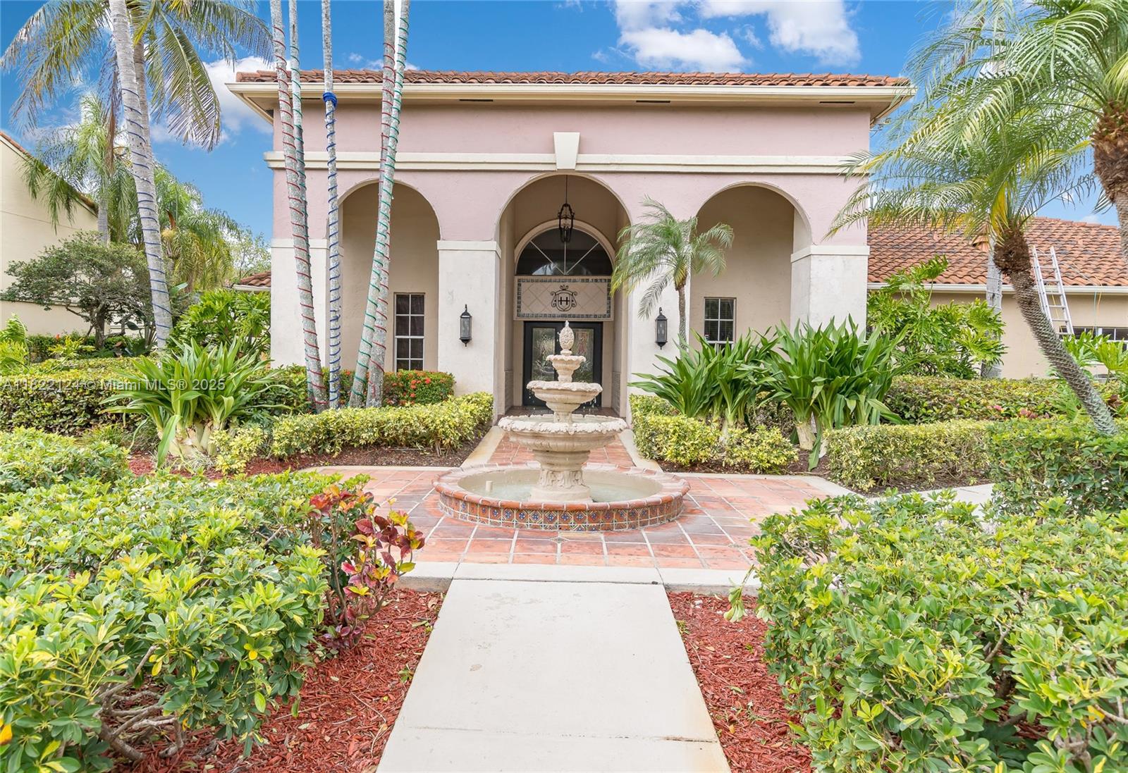 Property photo # 6