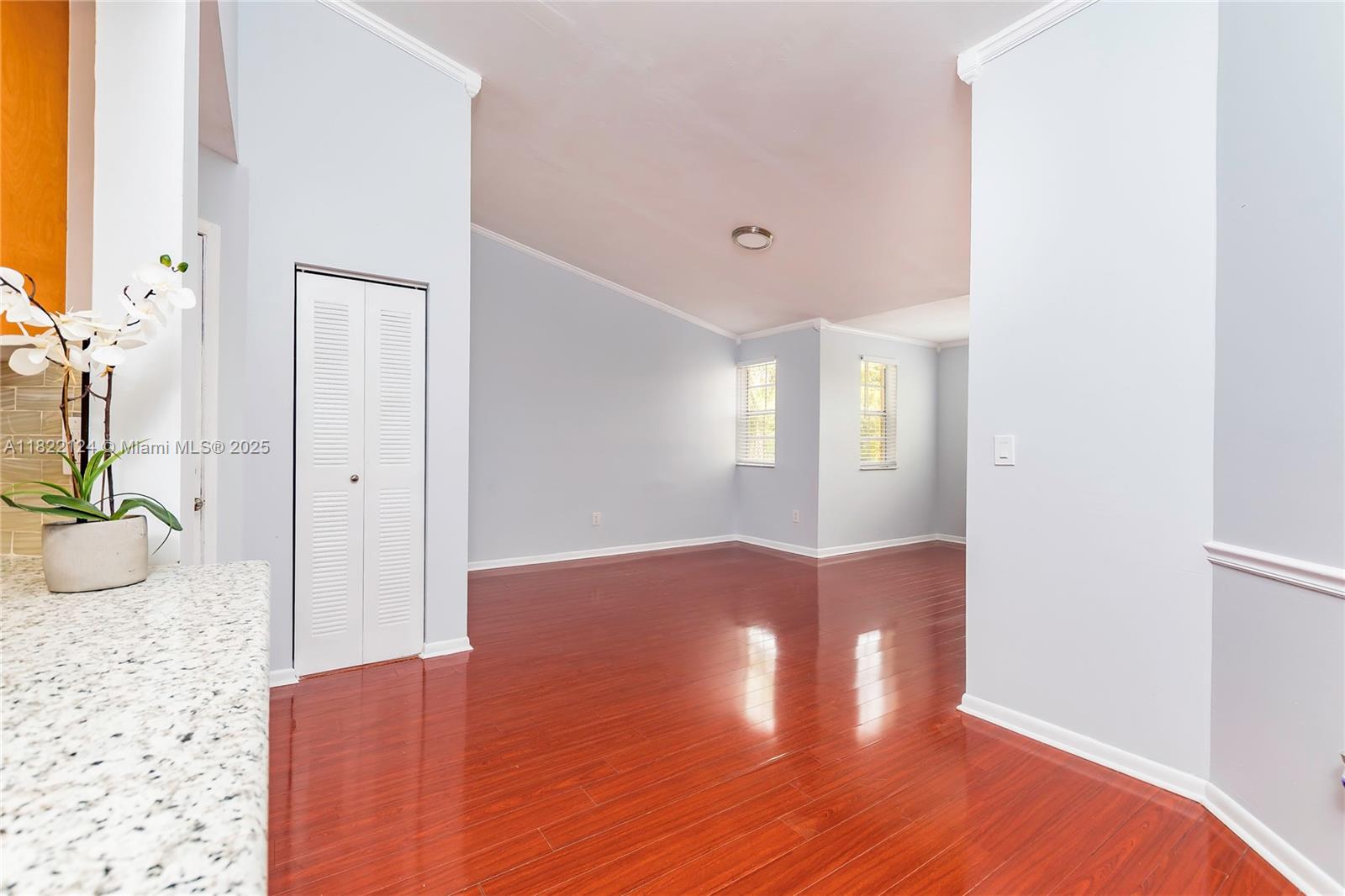 Property photo # 4