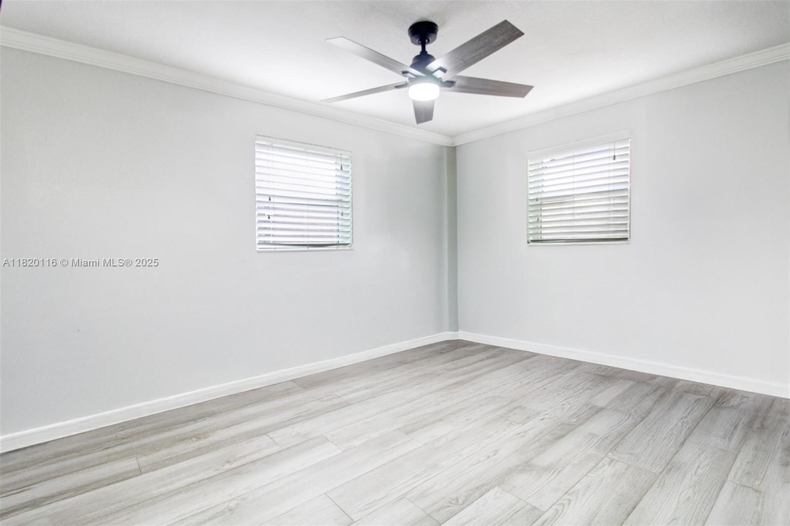5936 N Farragut Dr, Hollywood, Florida image 12