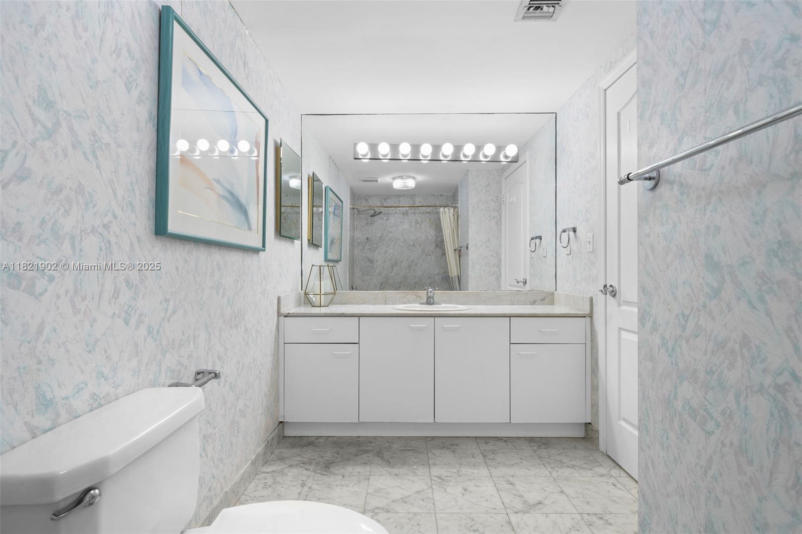9455 Collins Ave #305, Surfside, Florida image 24