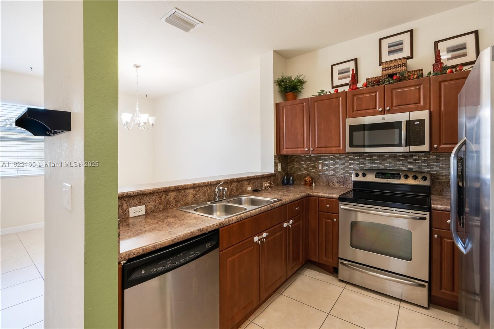 2935 1st Dr Unit 21, Homestead, Florida 33033