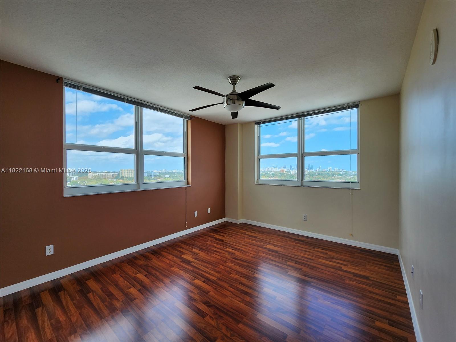 Property photo # 8