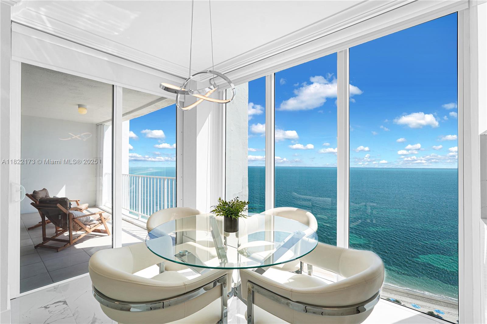 881 OCEAN DR #21D, Key Biscayne FL 33149
