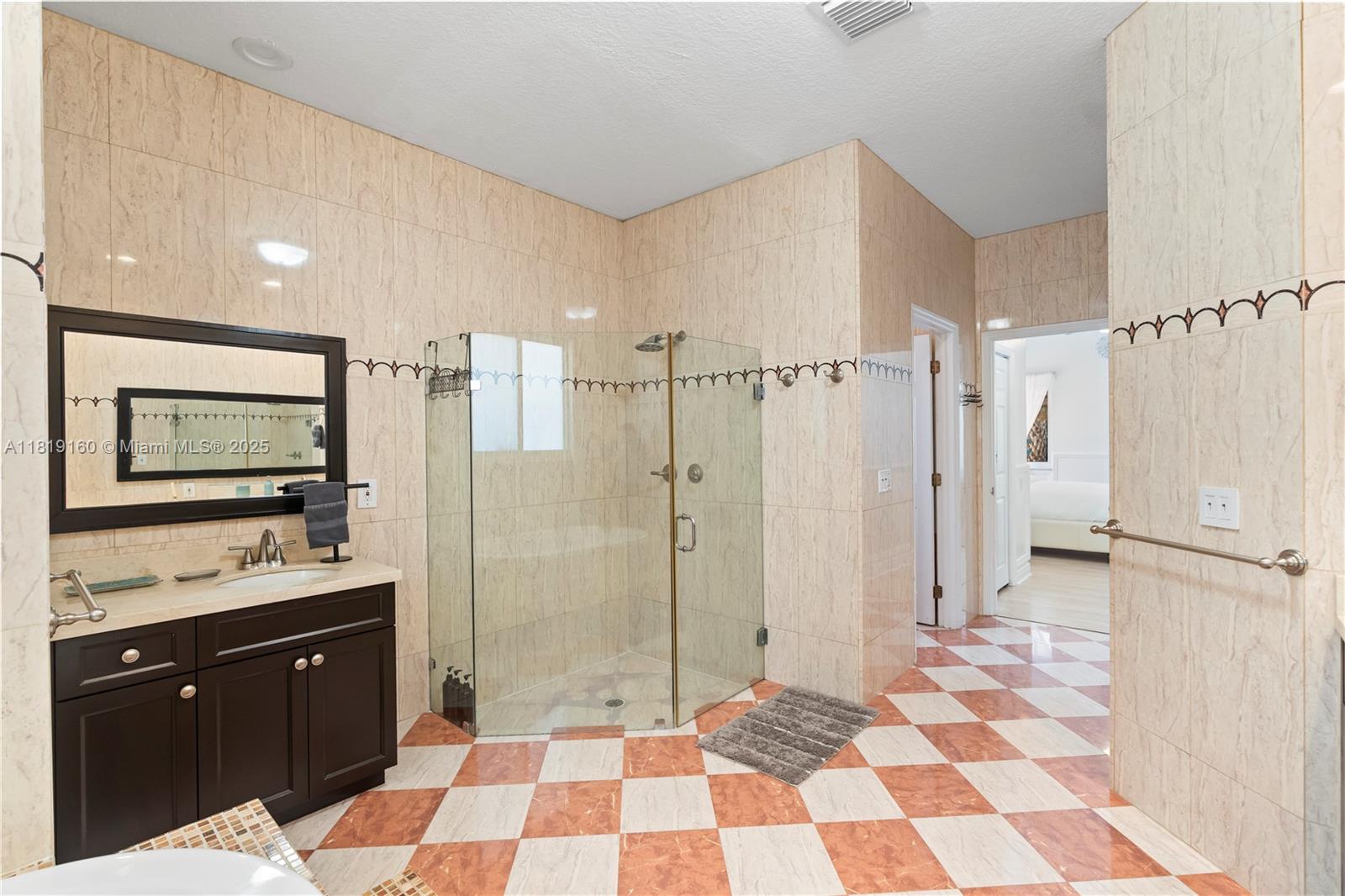 16601 SW 87th Ct, Palmetto Bay, Florida image 21