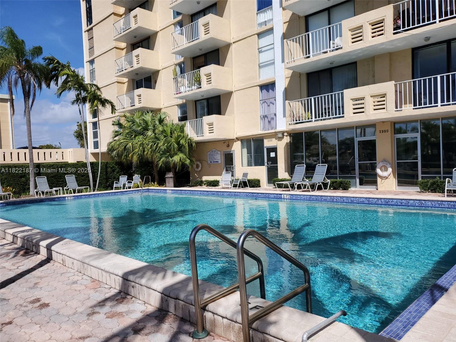 Residential, North Miami, Florida image 45