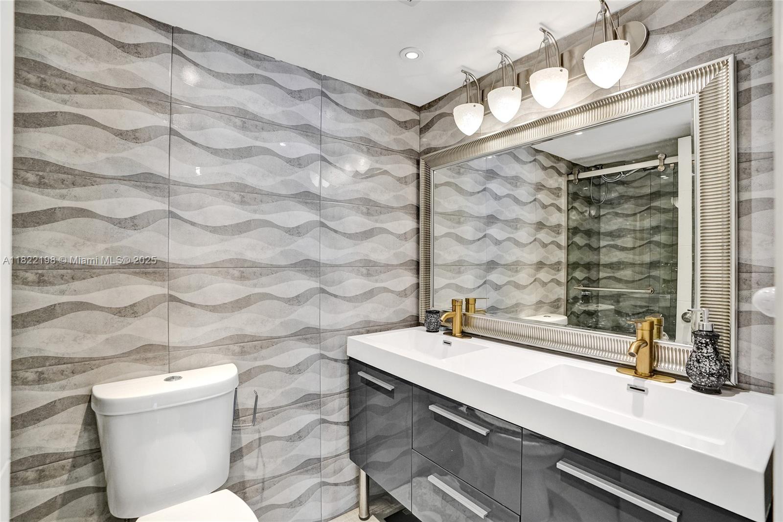 2655 Collins Ave #1407, Miami Beach, Florida image 18