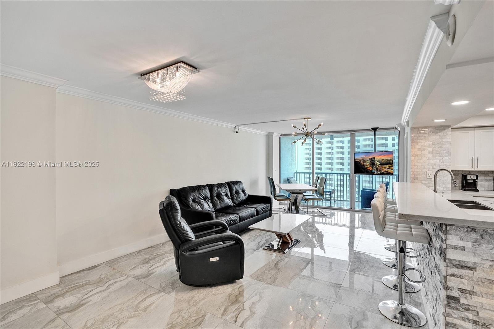 2655 Collins Ave #1407, Miami Beach, Florida image 23