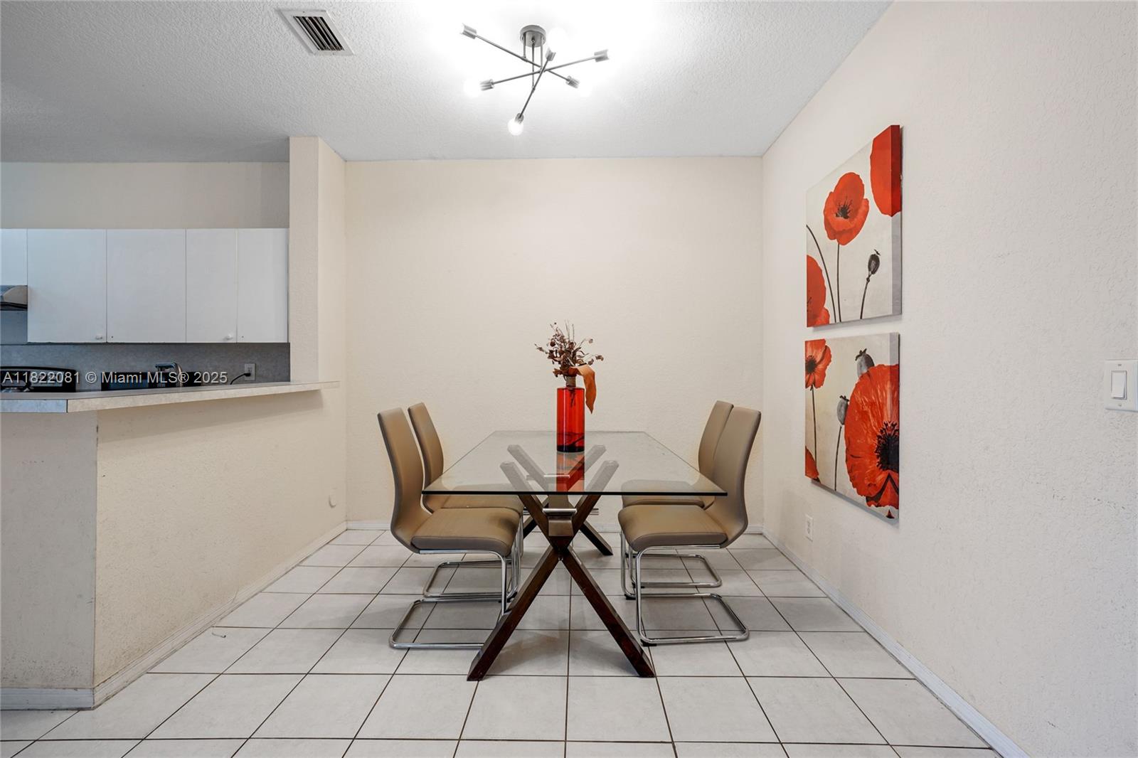 3860 NW 91st Ter, Sunrise, Florida image 3