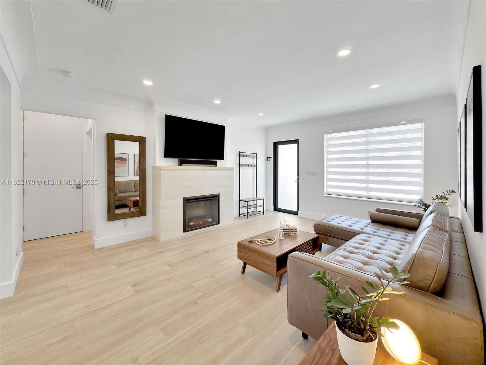 130 SW 25th Rd