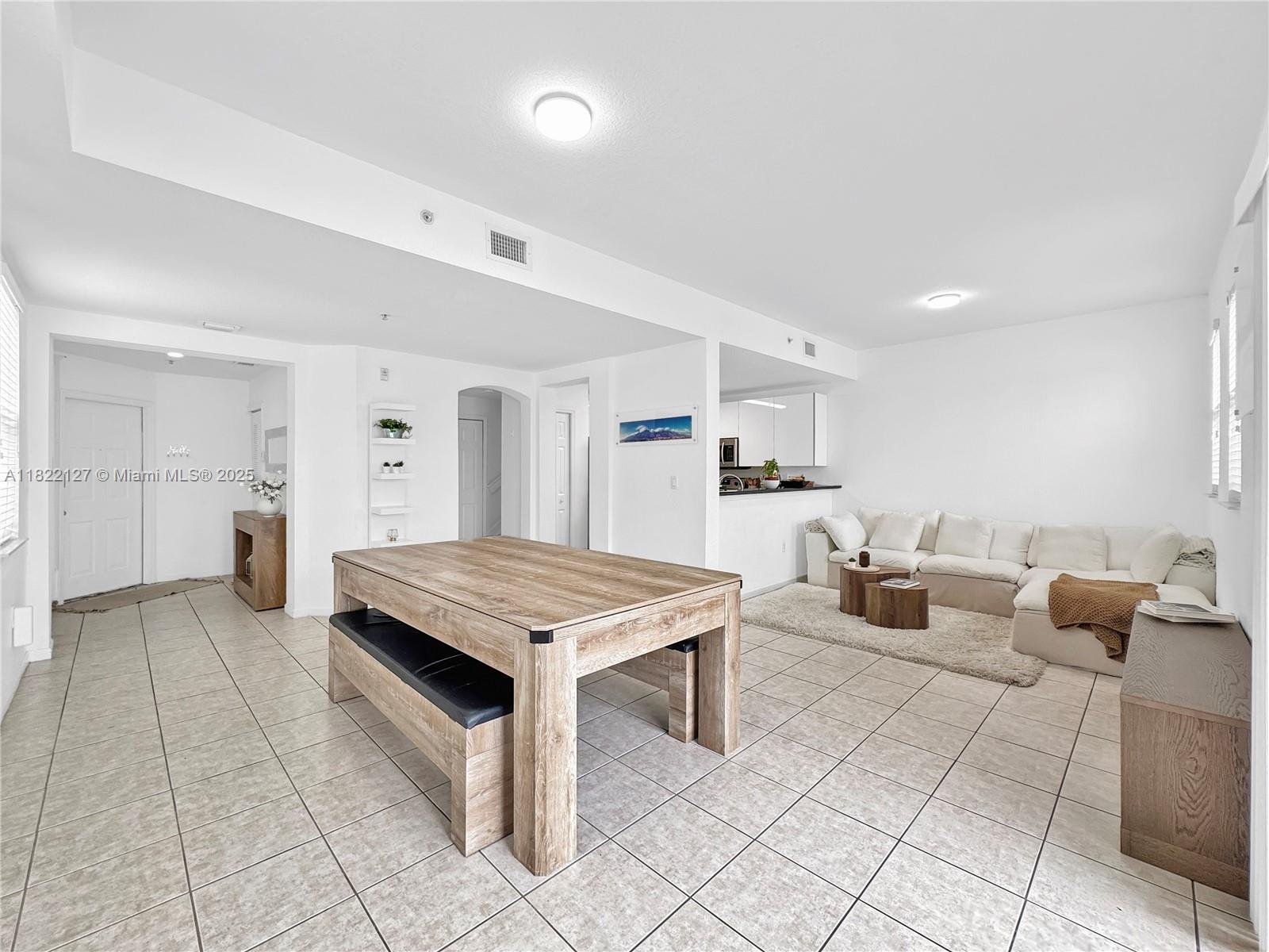 Property photo # 2