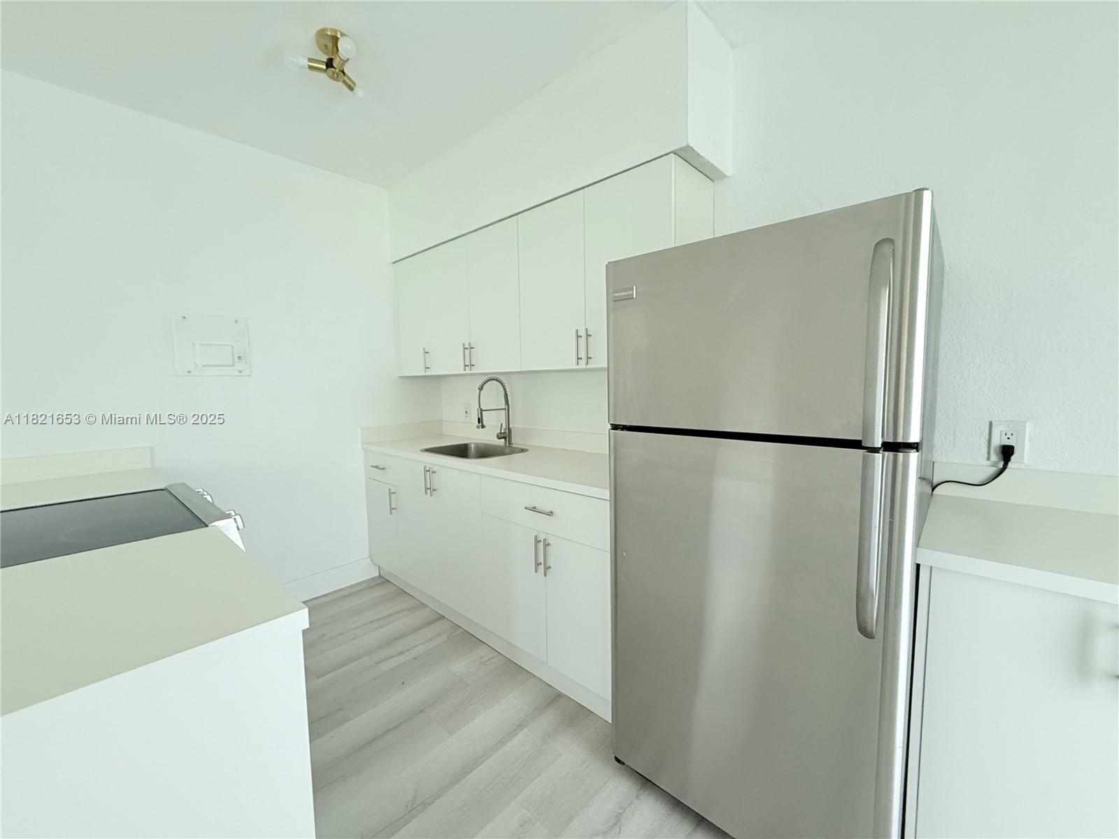 Property photo # 0