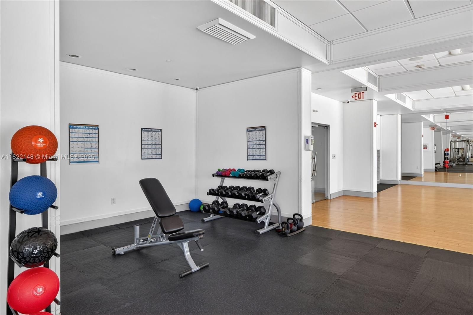 2851 NE 183rd St #216E, Aventura, Florida image 22