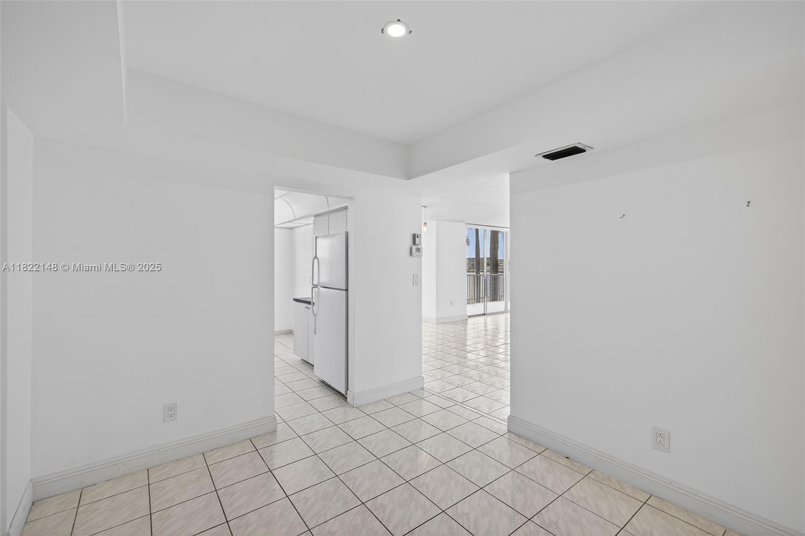 2851 NE 183rd St #216E, Aventura, Florida image 5