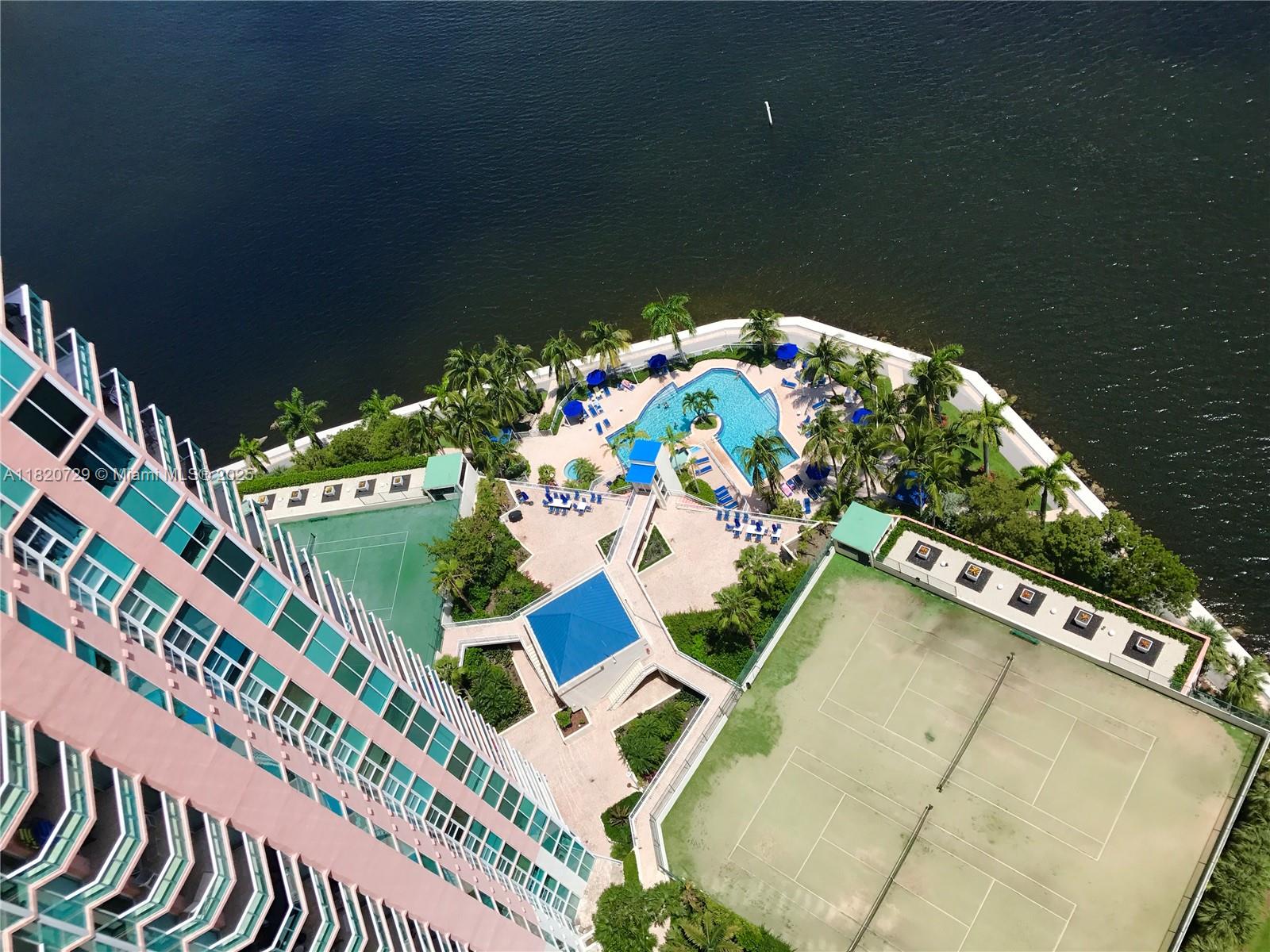 3370 Hidden Bay Dr #3115, Aventura, Florida image 15