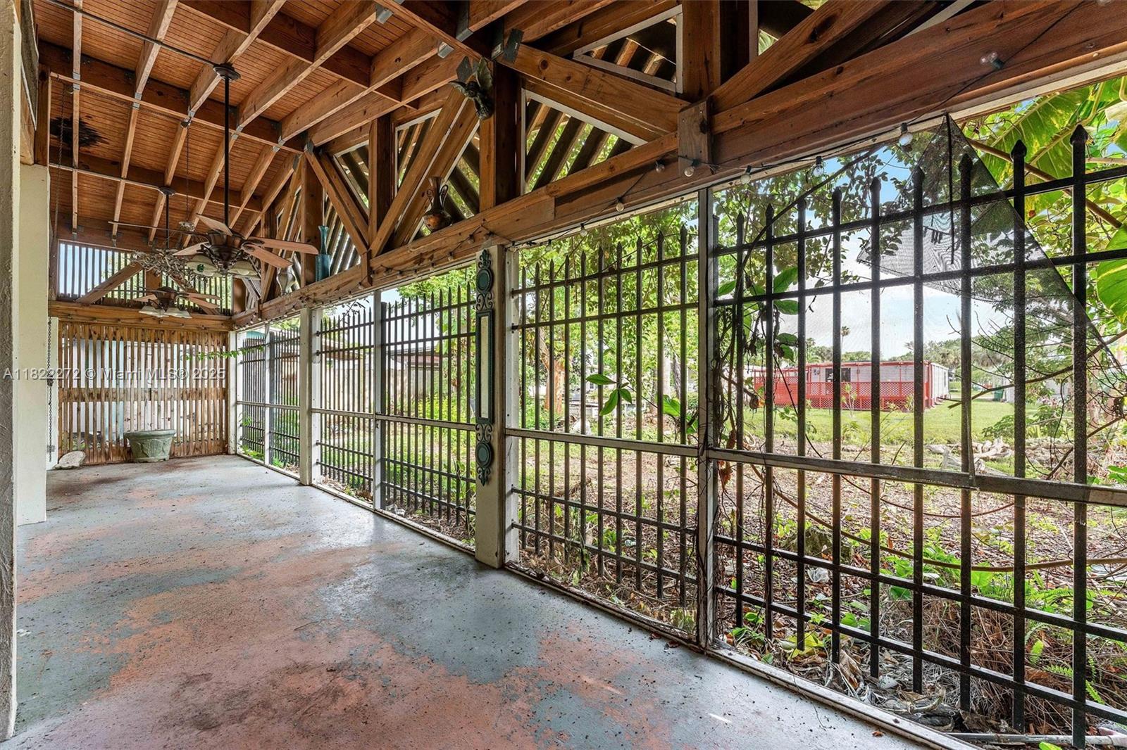 6073 NW 27th St, Margate, Florida image 16