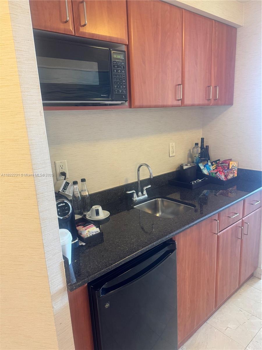 18001 Collins Ave #918, Sunny Isles Beach, Florida image 3