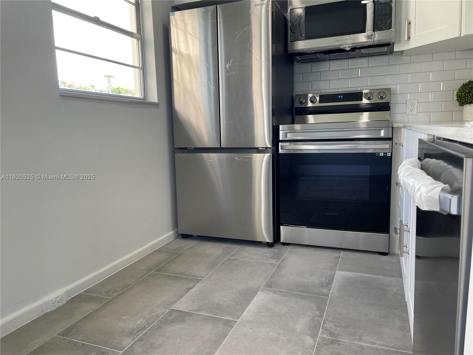 Property photo # 3