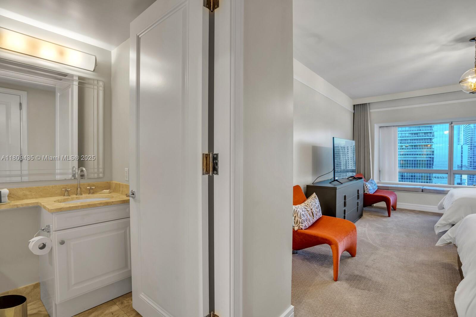 1435 Brickell Ave #3012, Miami, Florida image 23