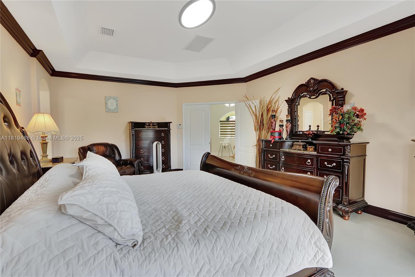 8902 NW 178th Ln, Hialeah, Florida image 30