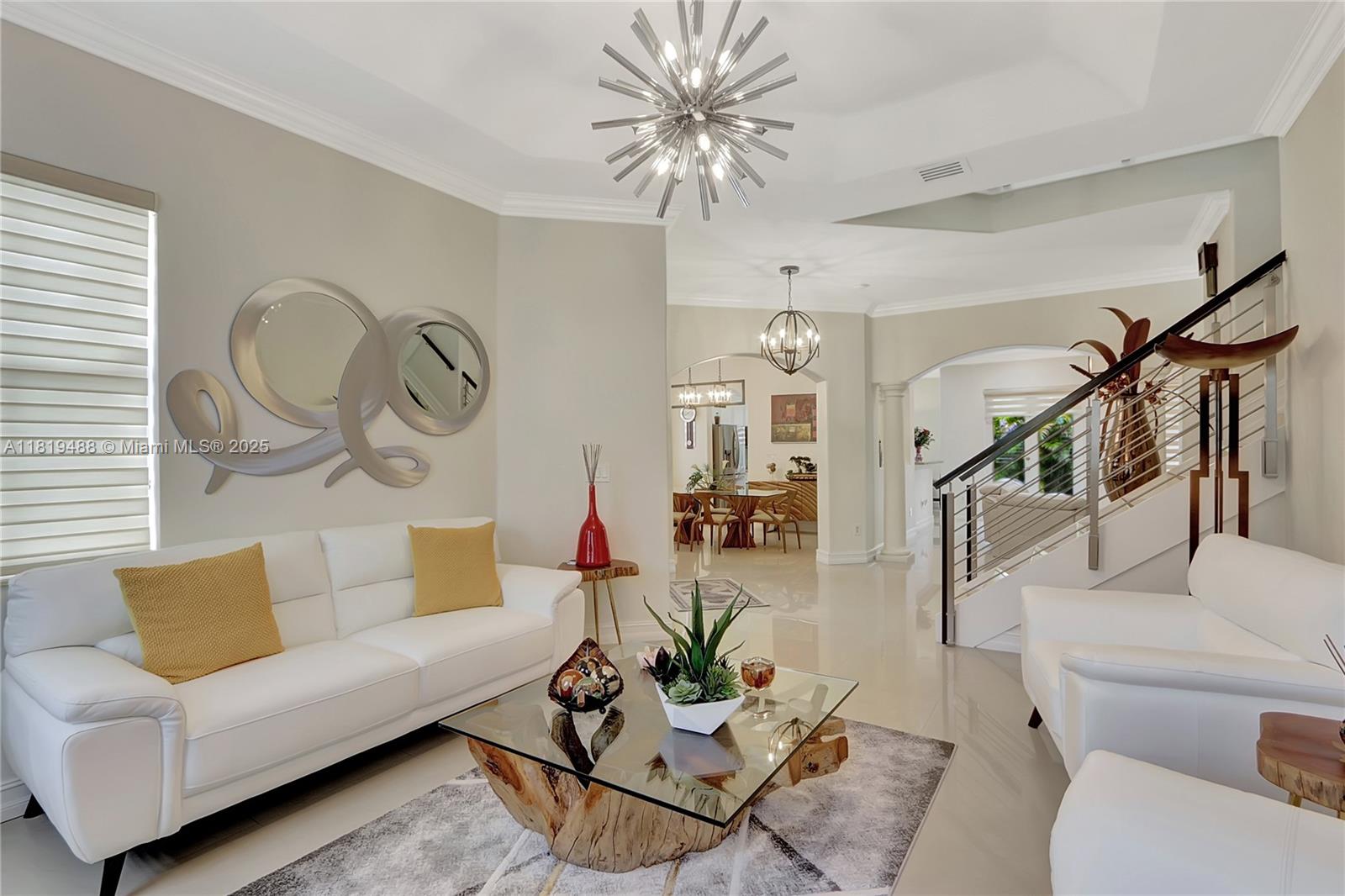 8902 NW 178th Ln, Hialeah, Florida image 8